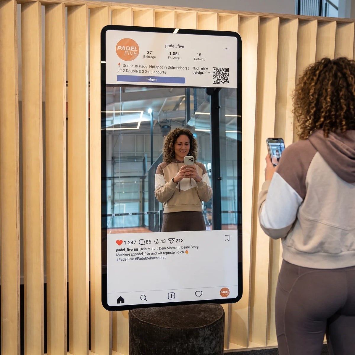 Dein Social Mirror